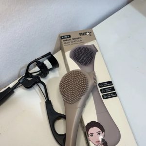 brosse skincare 3 en 1